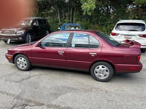 Infiniti G20