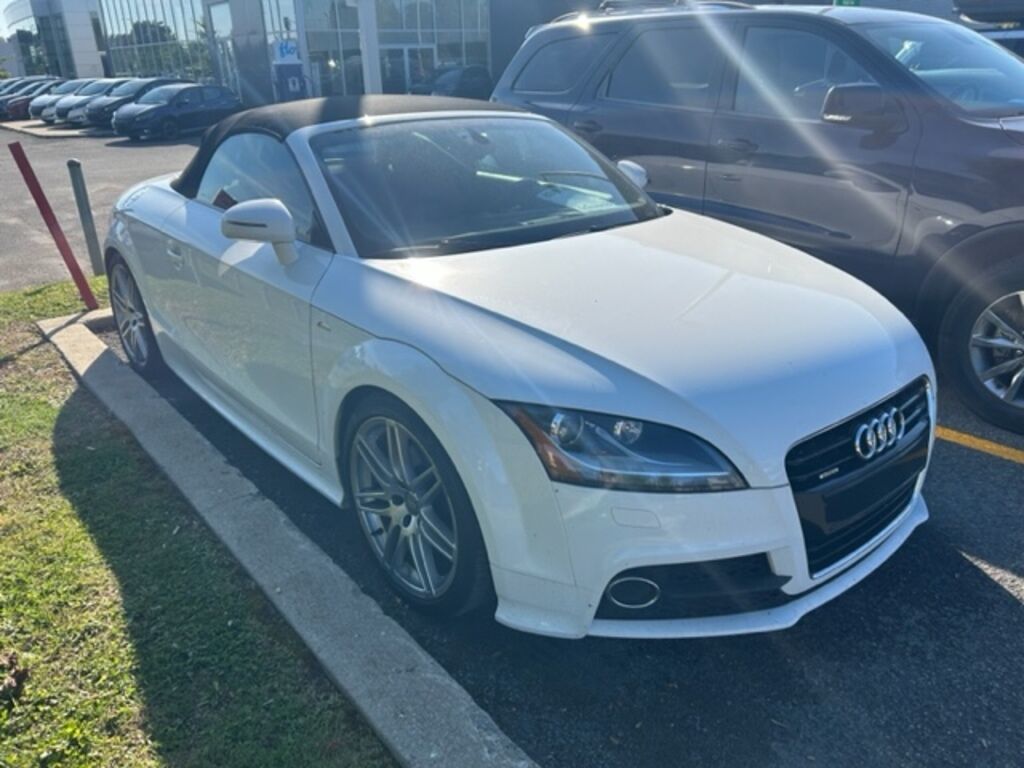 AUDI