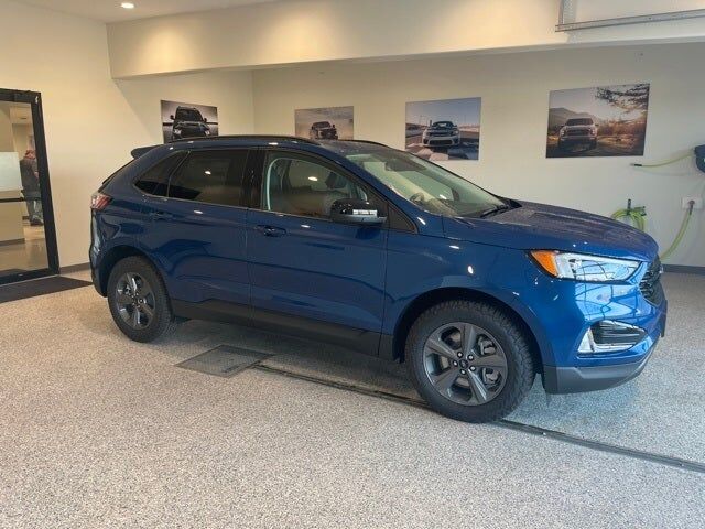 2023 FORD Edge