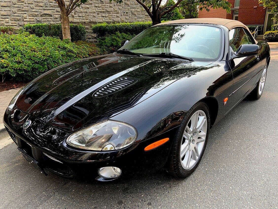 Jaguar XK