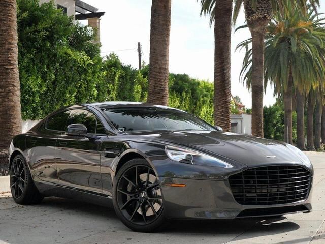 Aston Martin Rapide