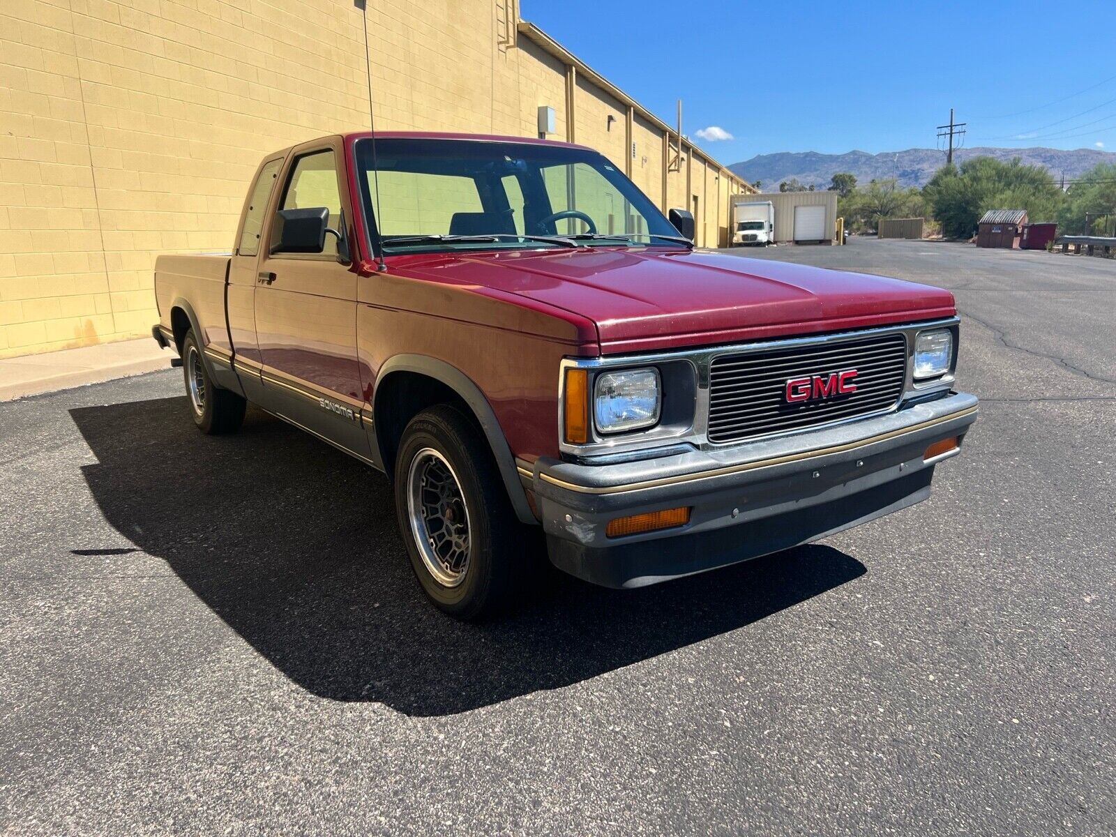 GMC Sonoma