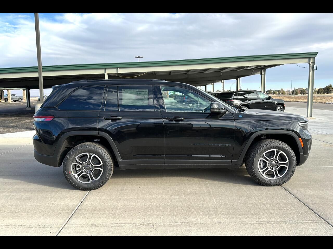 2022 JEEP Grand Cherokee