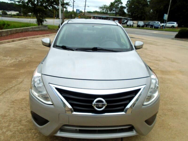 2017 NISSAN Versa