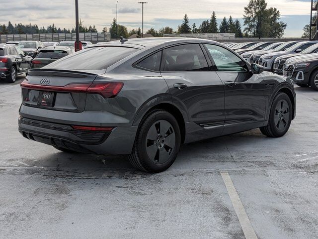 2024 Audi Q8