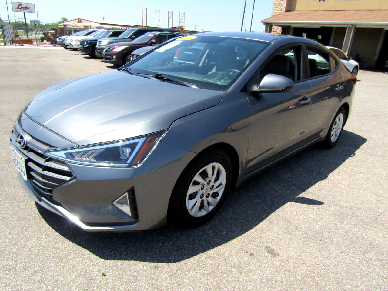 2019 HYUNDAI Elantra