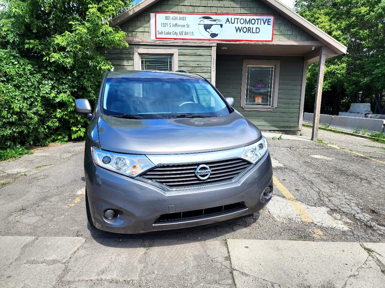 Nissan Quest