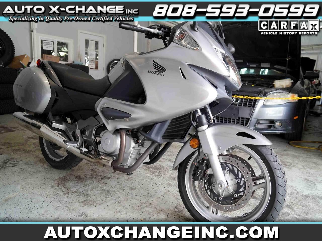 Honda NT700VA/NT700V