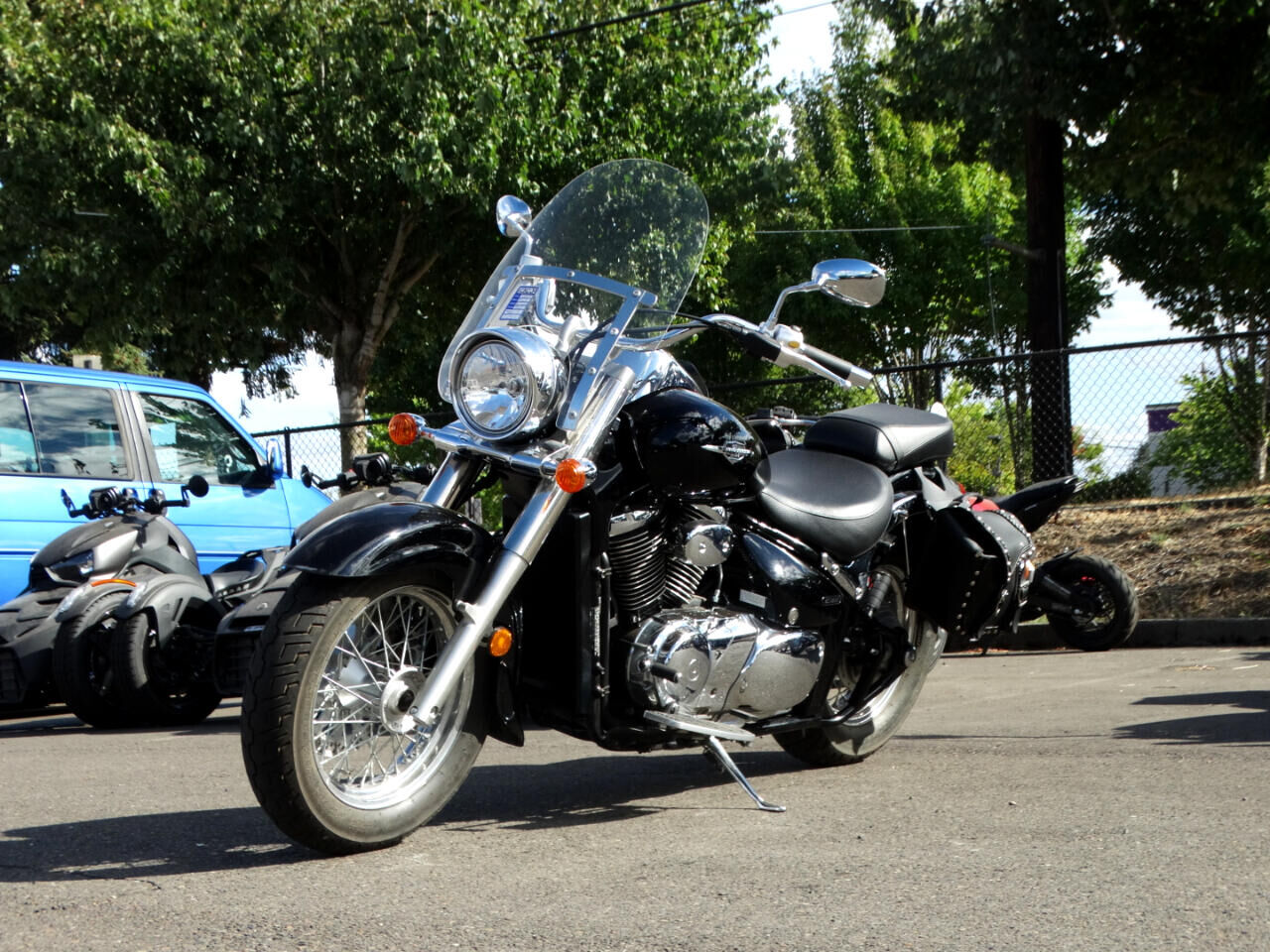 Suzuki VL800/VL800C/VL800T