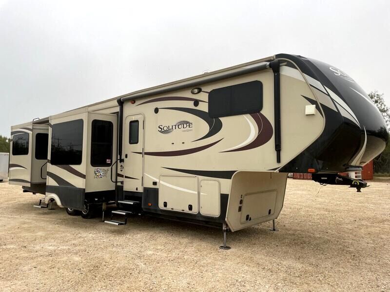 2016 GRAND DESIGN RECREATIONAL Solitude