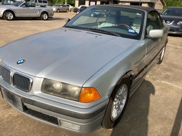 BMW 323iC