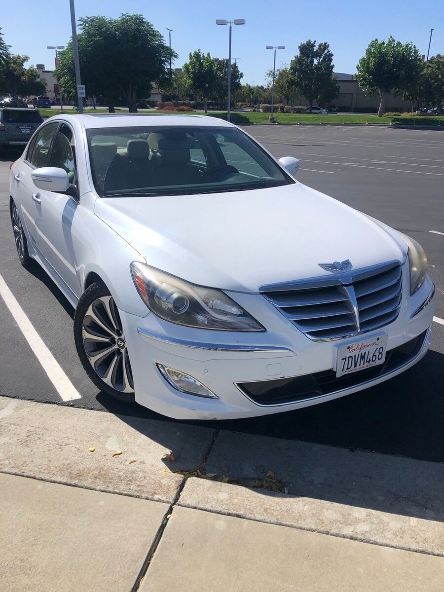 Hyundai Genesis