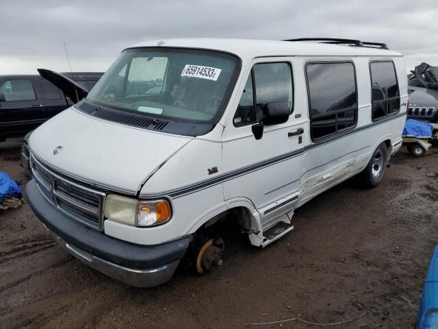 Dodge Ram Van