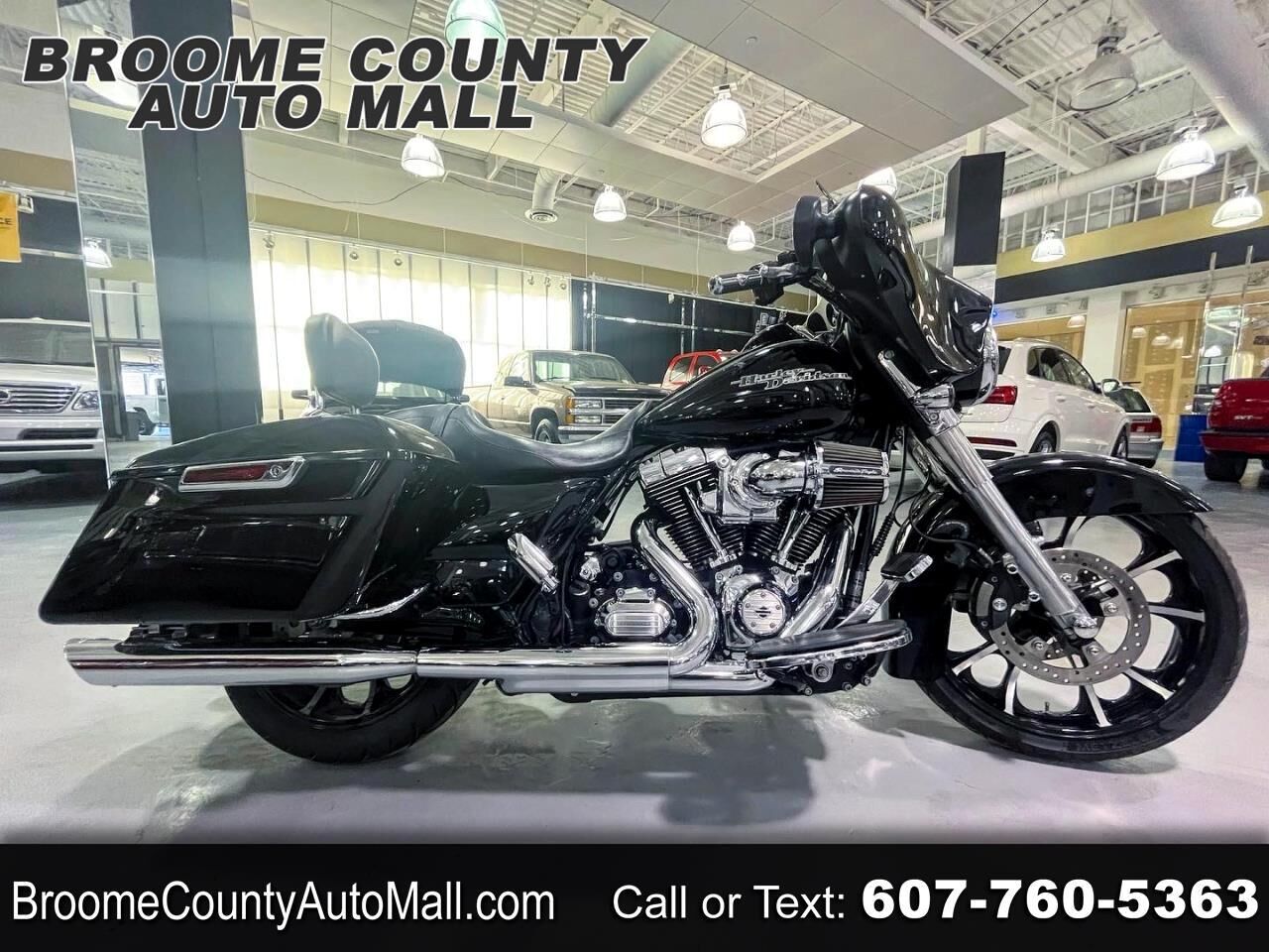 2013 HARLEY DAVIDSON Street Glide