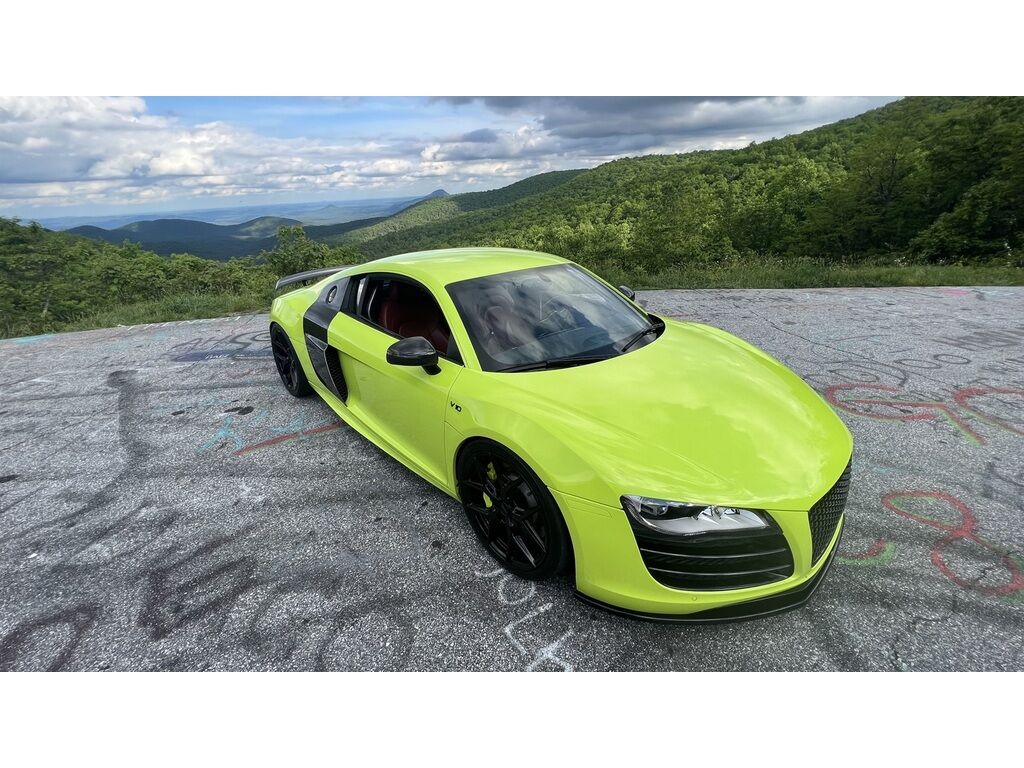 Audi R8