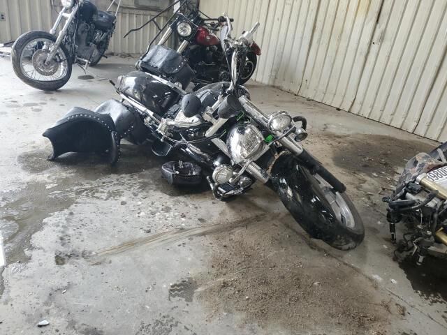 Honda VTX1300R