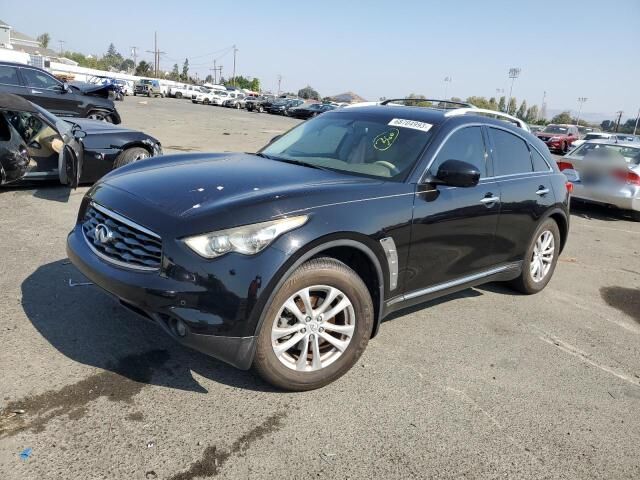 Infiniti FX35