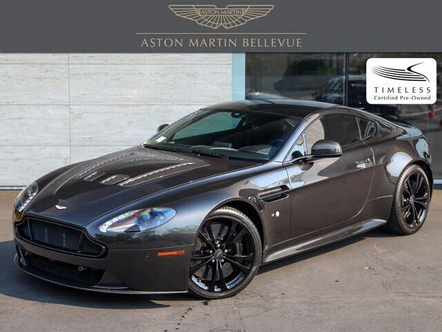 Aston Martin V12 Vantage