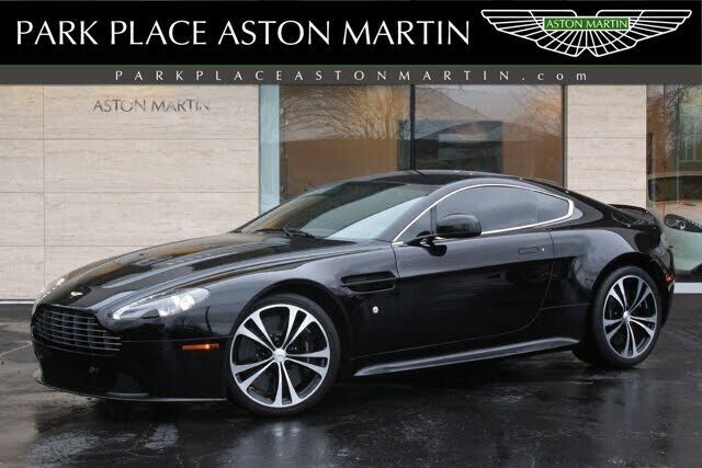 Aston Martin V12 Vantage