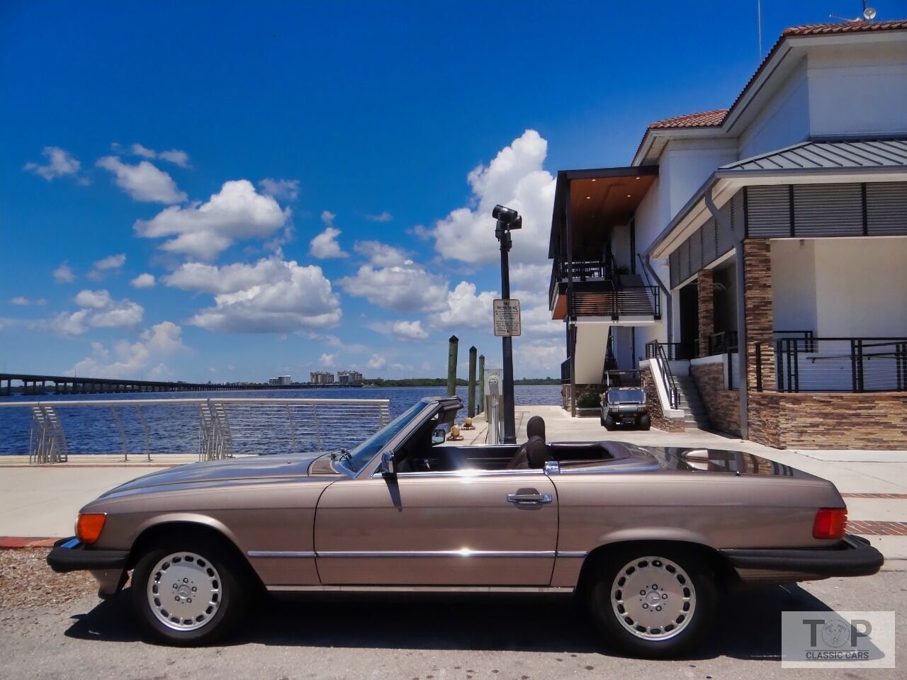 1987 MERCEDES-BENZ 560