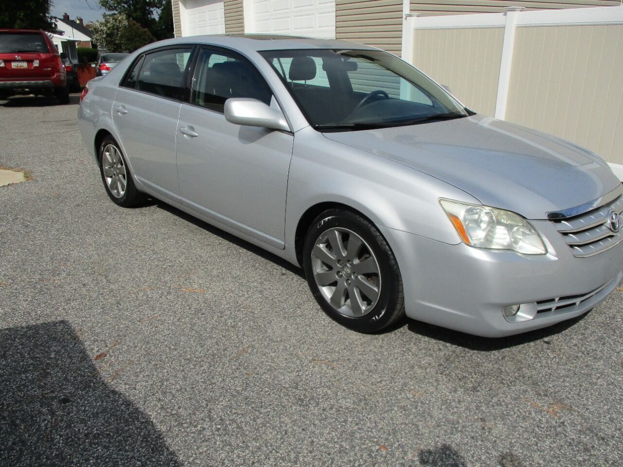 2005 TOYOTA Avalon