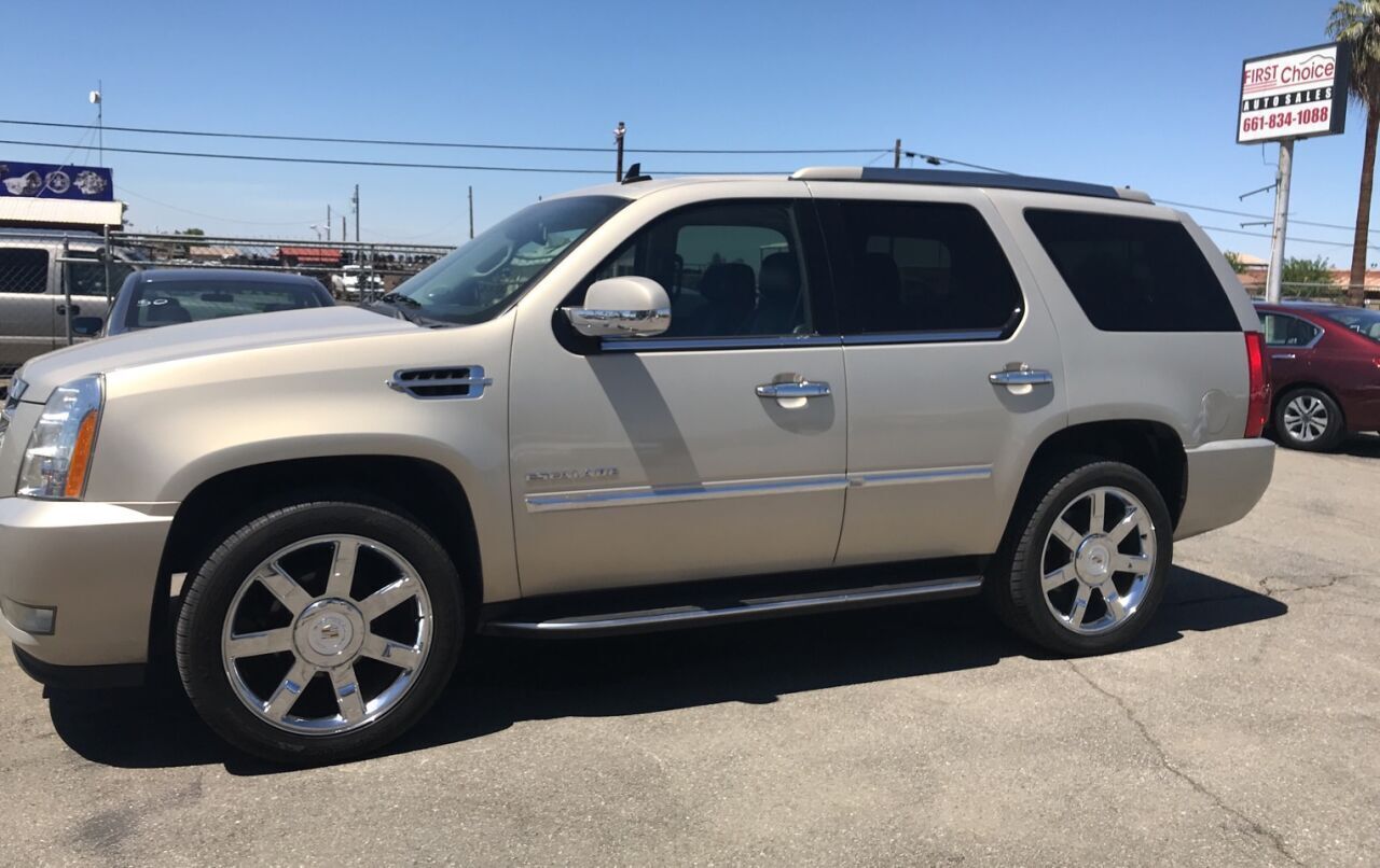 2011 CADILLAC Escalade