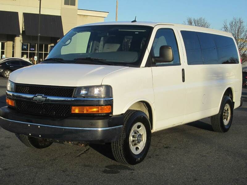 2011 CHEVROLET Express
