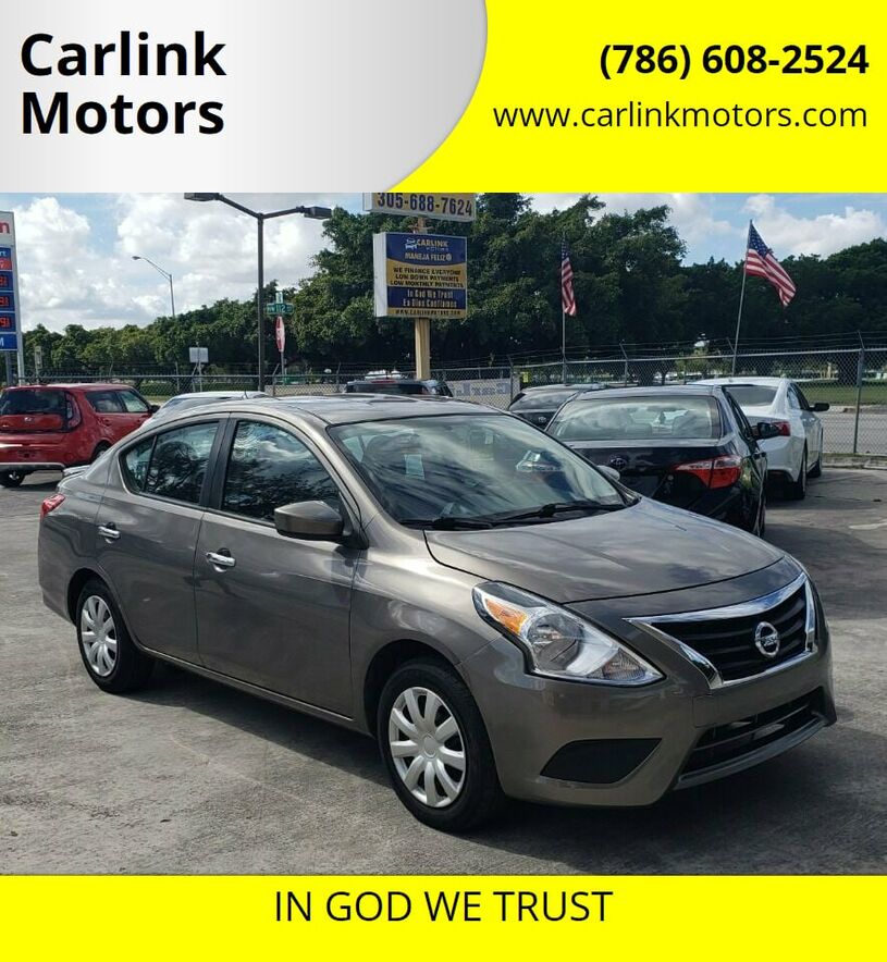 2017 NISSAN Versa