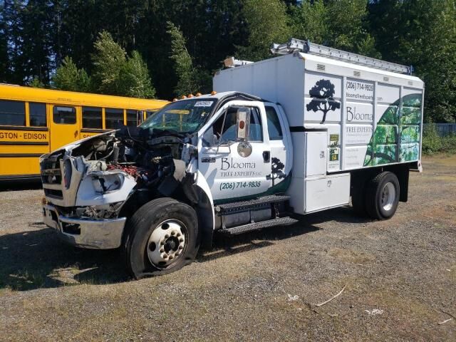 Ford F-750