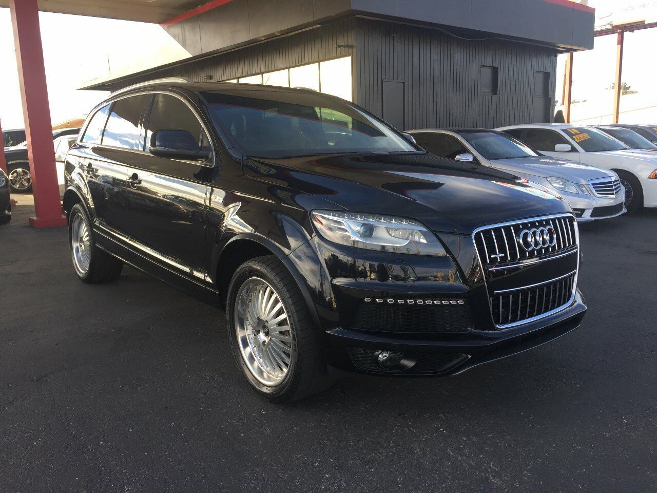 2012 AUDI Q7