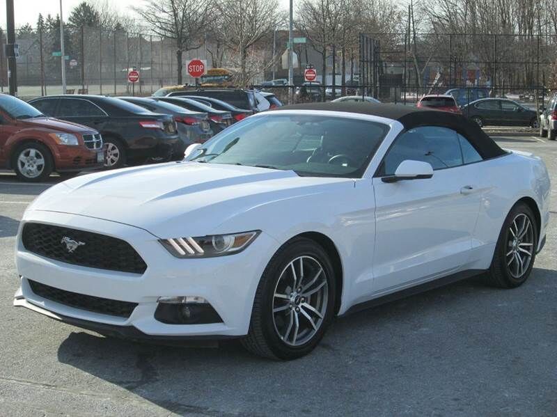 2015 FORD Mustang