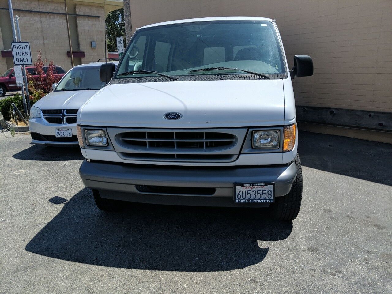 2001 FORD E-250