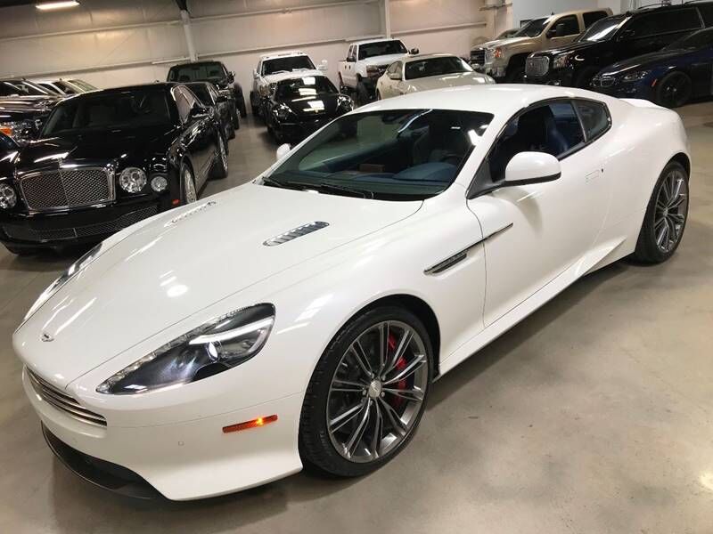 2015 ASTON MARTIN DB9