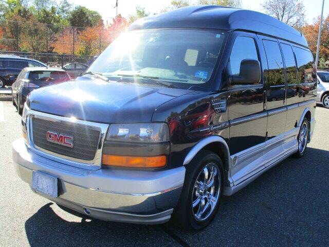 2010 GMC Savana