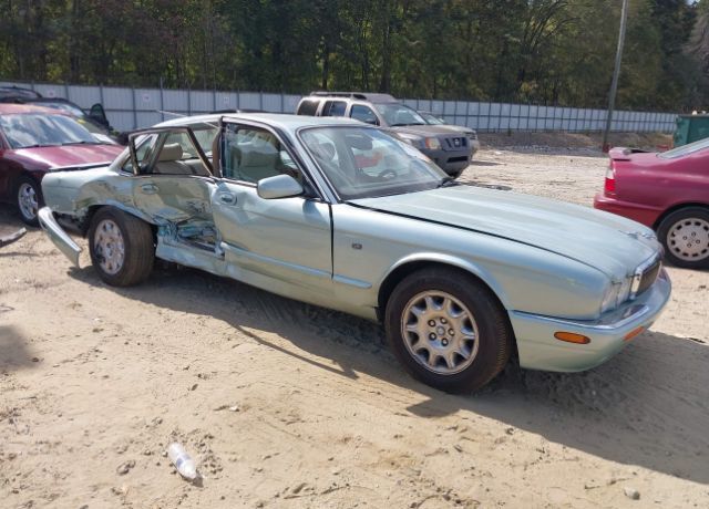 Jaguar XJ8