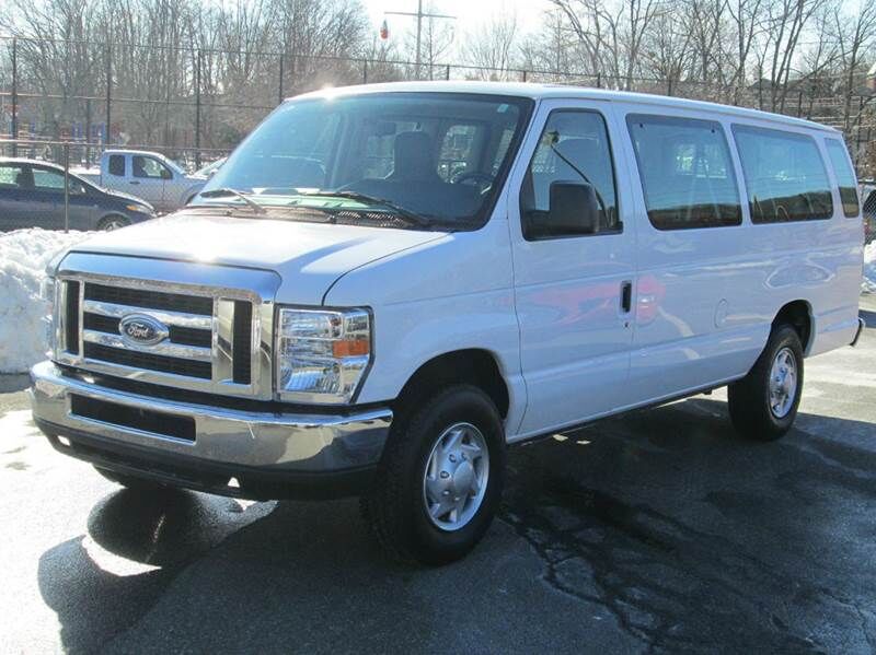 2014 FORD E-350