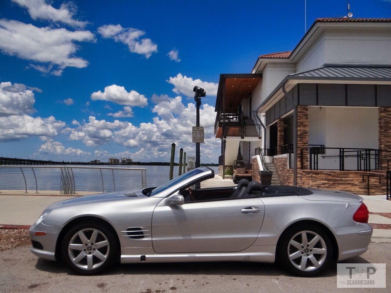 2004 MERCEDES-BENZ SL-Class