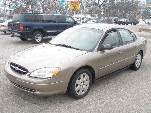 2002 FORD Taurus