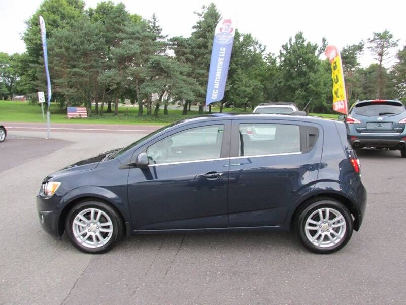 2015 CHEVROLET Sonic