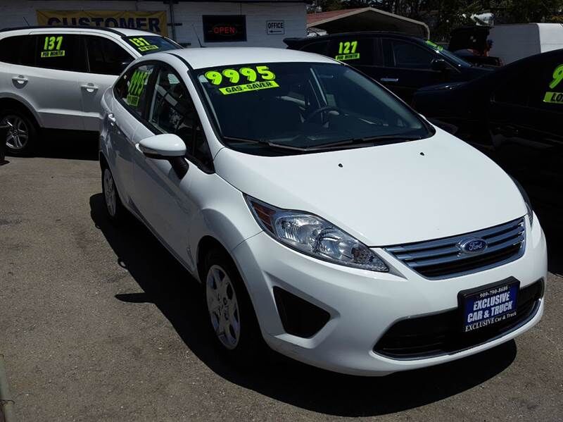 2013 FORD Fiesta