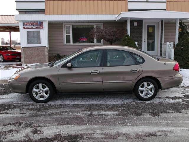 2002 FORD Taurus