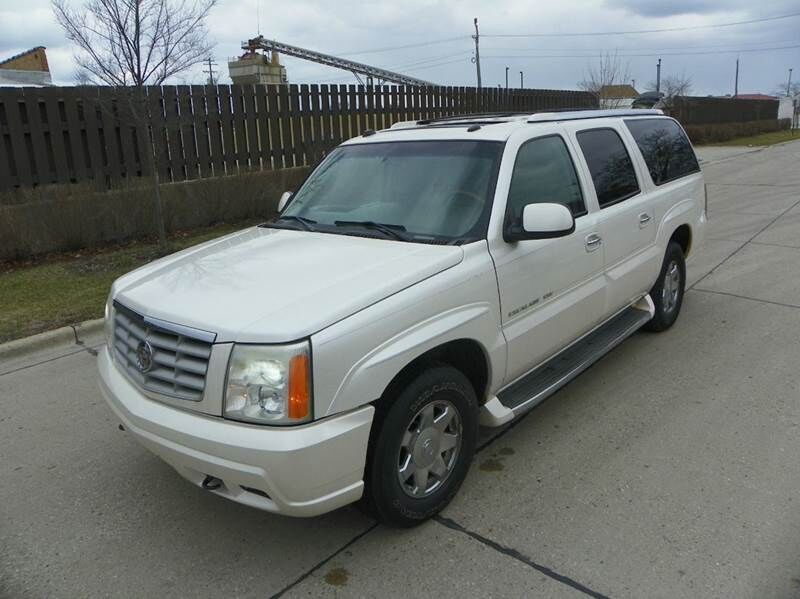 2004 CADILLAC Escalade