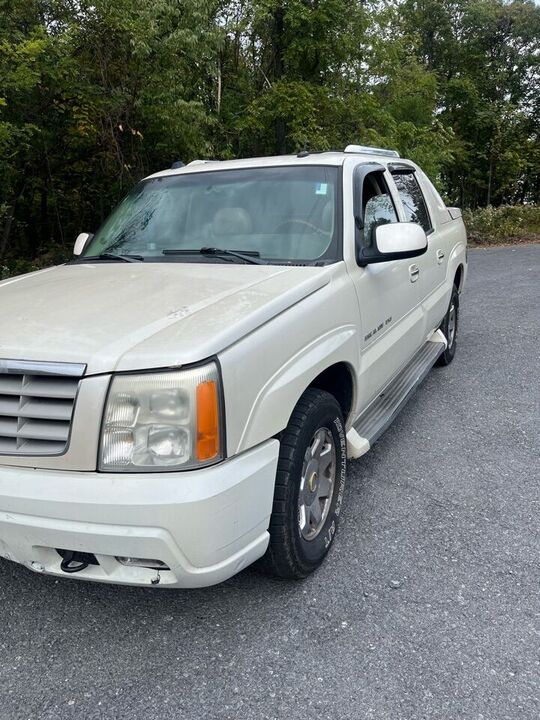 2005 CADILLAC Escalade