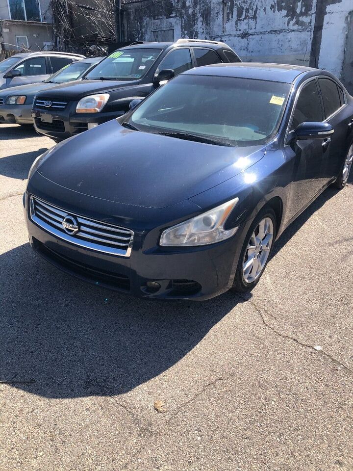 2013 NISSAN Maxima
