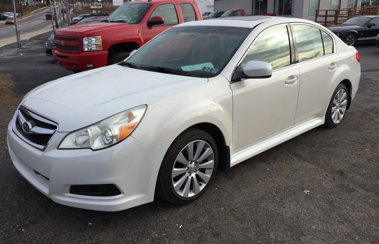2010 SUBARU Legacy