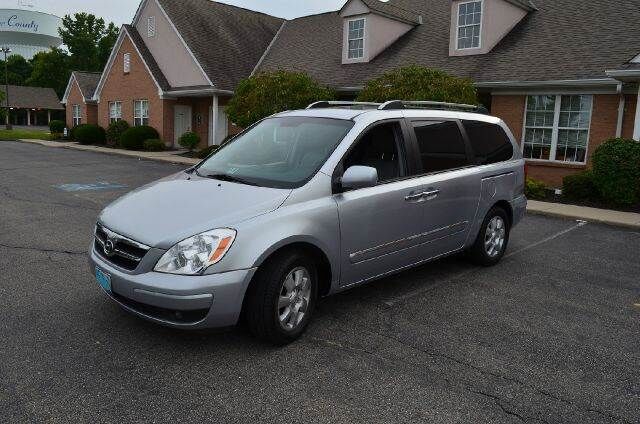 2007 HYUNDAI Entourage