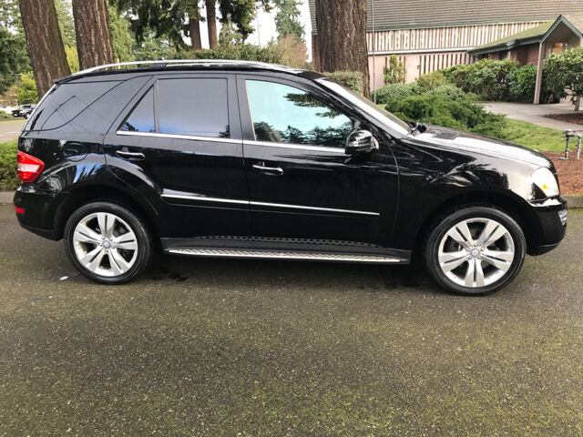 2011 MERCEDES-BENZ M-Class