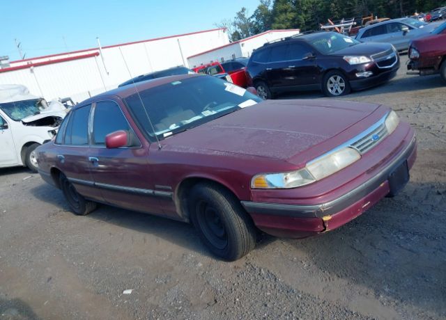 Ford Crown Victoria
