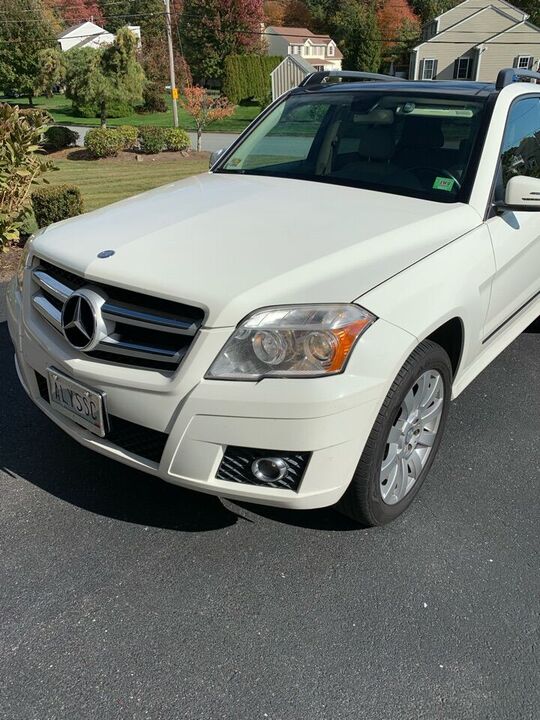 2011 MERCEDES-BENZ GLK-Class