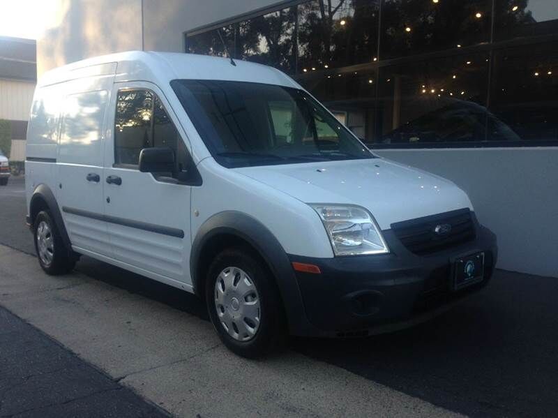 2011 FORD Transit